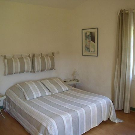 Domaine De La Provenc'Ane Villa Salernes Room photo